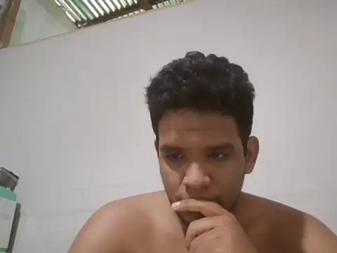 Snapshot of josecamsex27 chatting on 01.08.26 josecamsex27 online show from 01.08.26