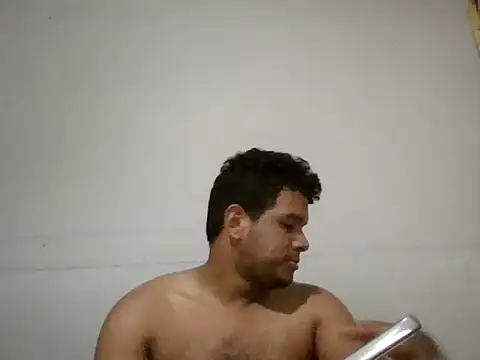 Snapshot of josecamsex27 chatting on 01.14.26 josecamsex27 online show from 01.14.26