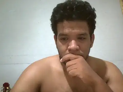 josecamsex27 online show from 02.20.26