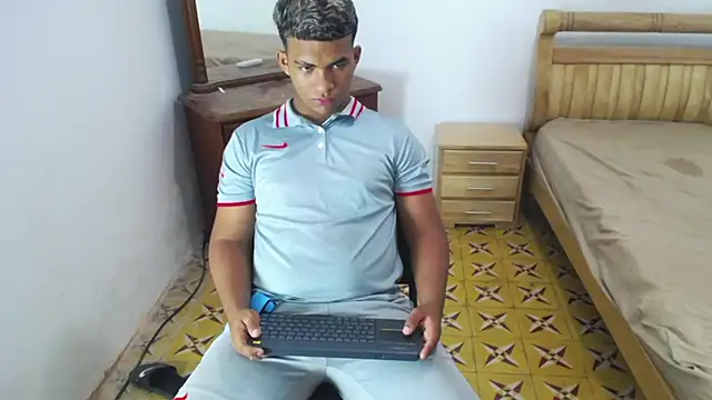 mathews    online show from 12.20.25