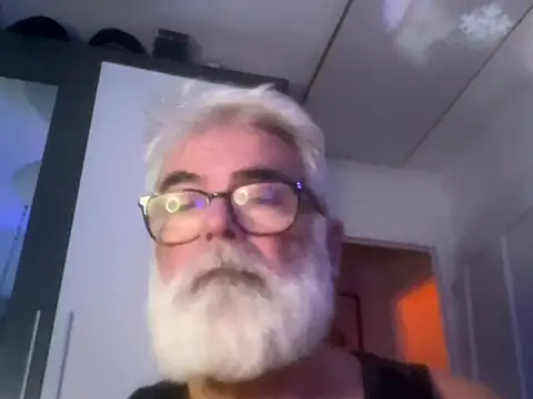 LeatherSdaddy online show from 11.28.25