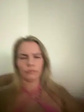 Cutebrowneyes  online show from 02.04.26