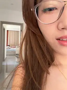GG-BONG1 online show from 05.12.26