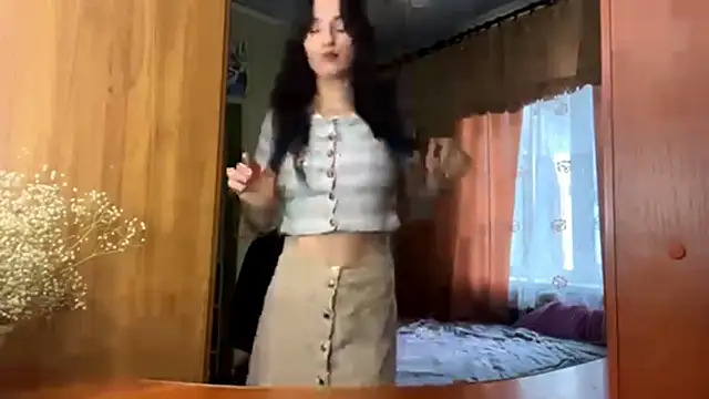 AliciaCapehart online show from 11.25.25