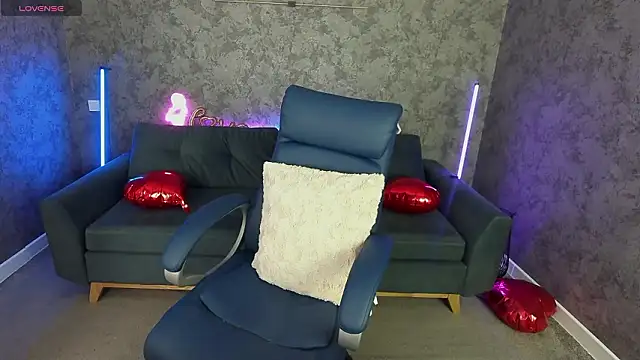 Snapshot of LadyChanelll chatting on 02.24.26 LadyChanelll online show from 02.24.26