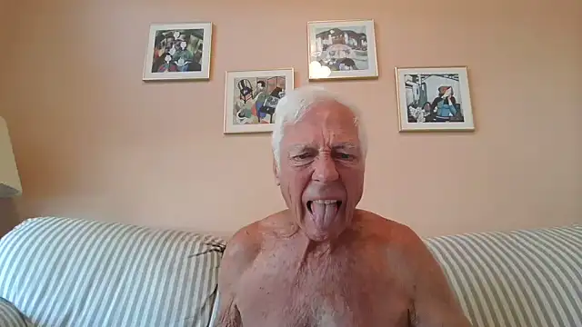 Snapshot of capttp chatting on 07.14.26 capttp online show from 07.14.26