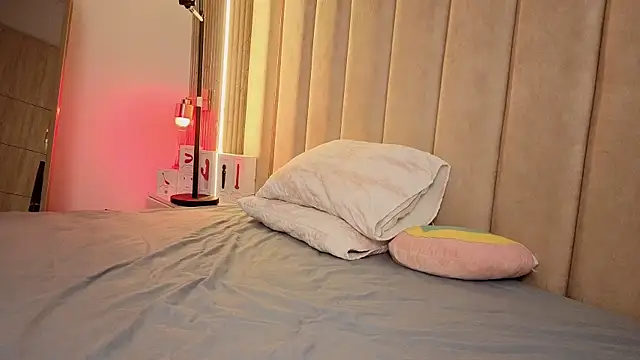 Iamnyxy online show from 04.10.26