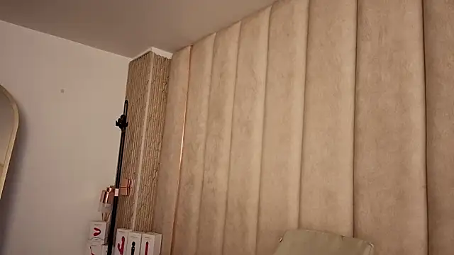 Iamnyxy online show from 04.14.26