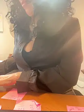 Deessenympho online show from 02.02.26