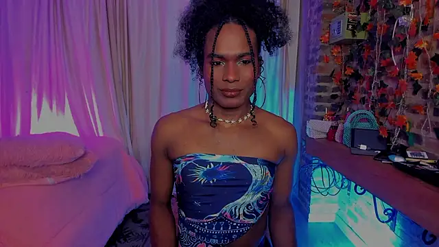 LaGoldenBitch online show from 02.13.26