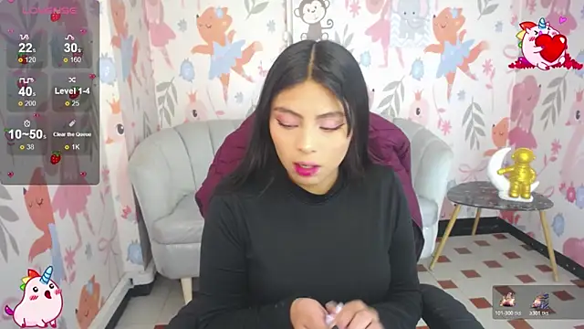 Snapshot of Little_Angelina_v chatting on 12.17.25 Little Angelina v online show from 12.17.25