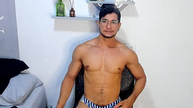 Nolan joness online show from 07.07.26