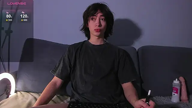 Snapshot of AlanReckless chatting on 01.10.26 AlanReckless online show from 01.10.26