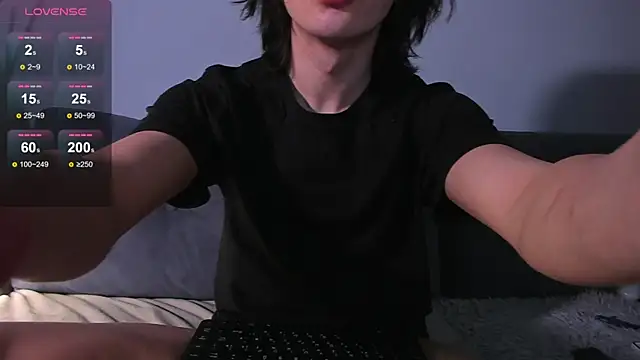 Snapshot of AlanReckless chatting on 01.11.26 AlanReckless online show from 01.11.26