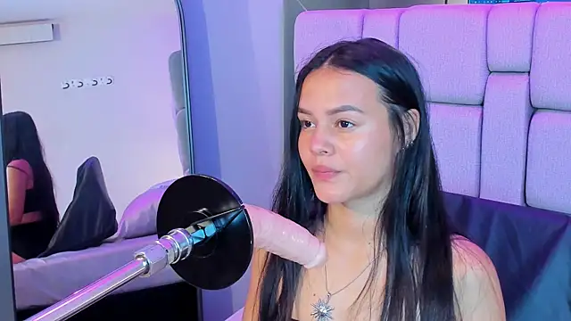 Sara rhoades online show from 11.26.25