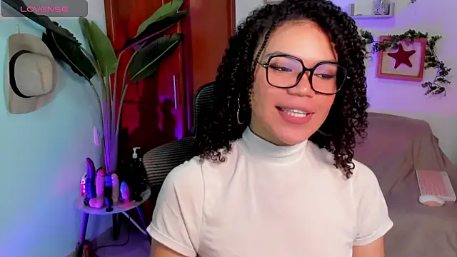 Snapshot of Stefany_carter chatting on 03.18.26 Stefany carter online show from 03.18.26