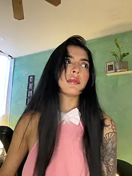 Snapshot of Cristal_Cerati_ chatting on 01.06.26 Cristal Cerati online show from 01.06.26