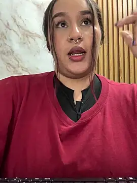 Snapshot of hot_bbw_ chatting on 11.18.25 hot bbw online show from 11.18.25