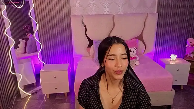 Joselyn tay online show from 04.12.26