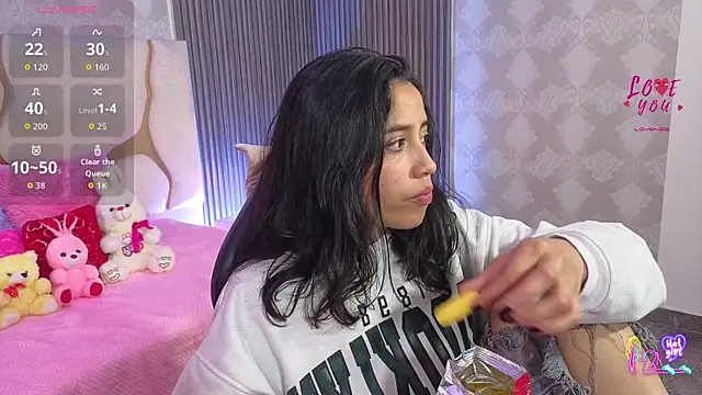 Joselyn tay online show from 05.18.26