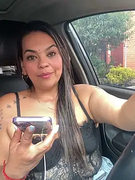 tasha velvet online show from 04.15.26