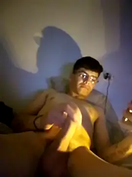 Snapshot of quetzal200128 chatting on 11.16.25 quetzal200128 online show from 11.16.25