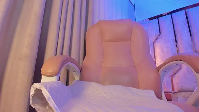 Caroline palmerr online show from 04.09.26