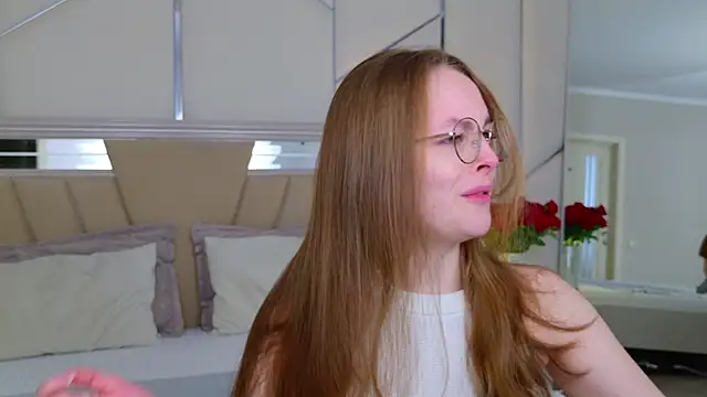 MadisonSmitt online show from 04.08.26