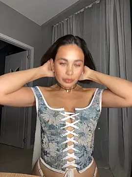 Tatargirl online show from 11.28.25