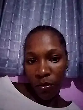 Snapshot of Wettcandy22 chatting on 11.12.25 Wettcandy22 online show from 11.12.25