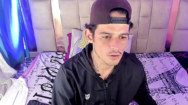 Sexybigjefffx online show from 11.14.25