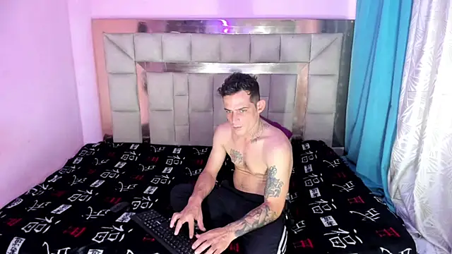 Sexybigjefffx online show from 12.04.25