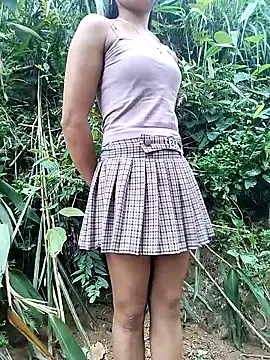 Snapshot of gugu0022 chatting on 07.17.26 gugu0022 online show from 07.17.26