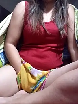 Snapshot of Lyly_sexyy chatting on 05.03.26 Lyly sexyy online show from 05.03.26