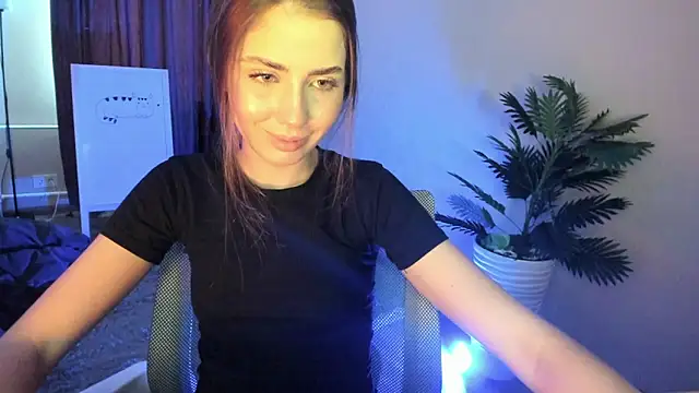 Aurora Glow21 online show from 02.03.26