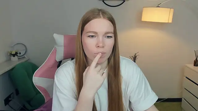 LavetaShiroma online show from 11.24.25