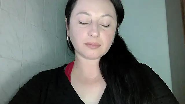 Snapshot of MelinaAx chatting on 06.06.26 MelinaAx online show from 06.06.26