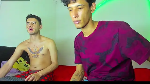 kaiborman00 online show from 12.15.25