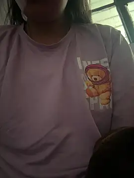 Snapshot of isha_sharma2002 chatting on 02.19.26 isha sharma2002 online show from 02.19.26