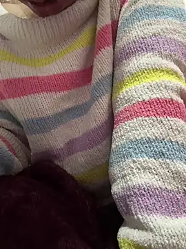 Snapshot of isha_sharma2002 chatting on 02.20.26 isha sharma2002 online show from 02.20.26