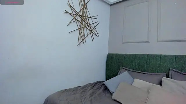 Dulce emi online show from 02.15.26