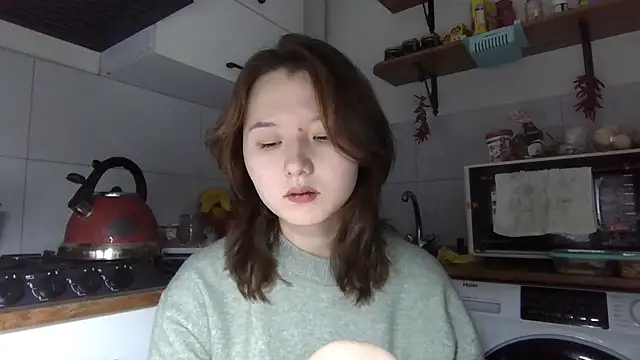 DeenaCaho online show from 11.21.25