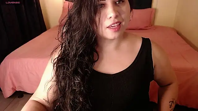 Snapshot of Catalinajane1 chatting on 05.23.26 Catalinajane1 online show from 05.23.26
