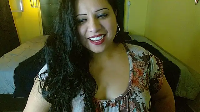 Snapshot of Catalinajane1 chatting on 07.04.26 Catalinajane1 online show from 07.04.26