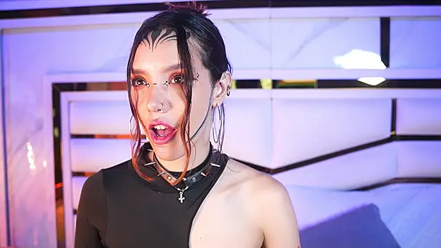 Snapshot of nix_wolf chatting on 02.10.26 nix wolf online show from 02.10.26