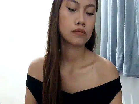 Snapshot of VelvetCharm_pinay chatting on 05.22.26 VelvetCharm pinay online show from 05.22.26
