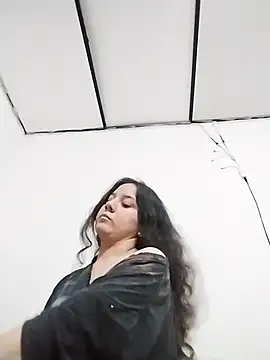 chibi love online show from 11.21.25