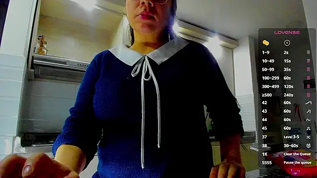 Snapshot of ava_muse_ chatting on 02.07.26 ava muse online show from 02.07.26