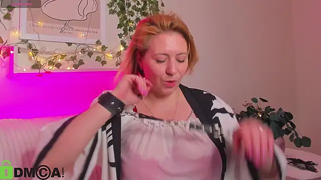 miss lisaaa online show from 11.16.25