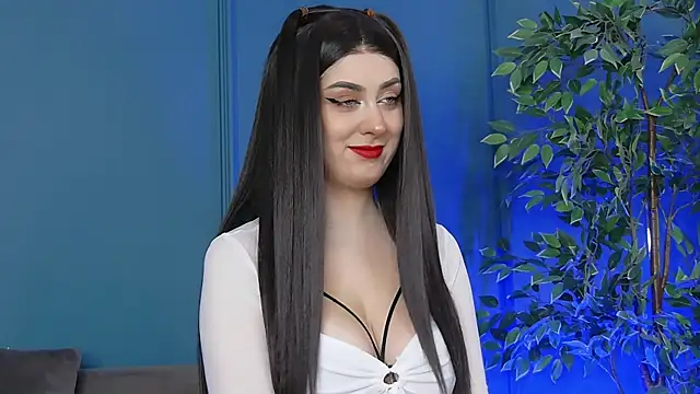 IrissBell online show from 11.27.25